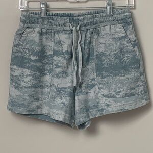 Athleta Farallon Short Elastic Waist Drawstring Marbled Green Size Small